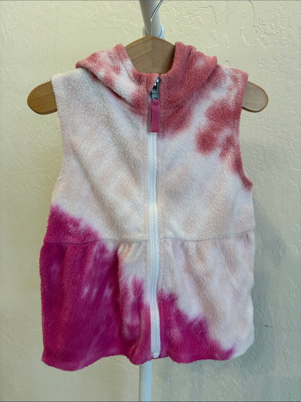Splendid Pink & White Tie-Dye Hooded Fleece Vest